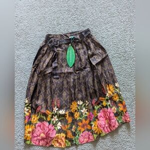 Farm rio- brown charming garden midi skirt